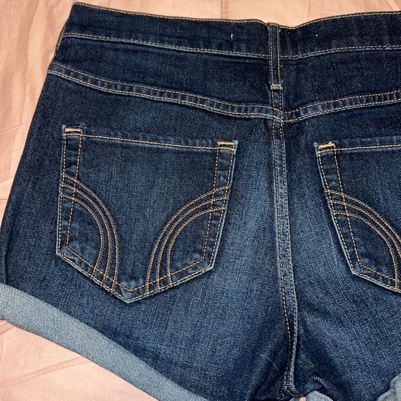Hollister High Rise Jean Shorts - Picture 5 of 5